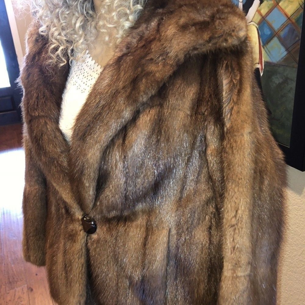 Soft Mink Light Brown Fur Coat with Fluffy Collar